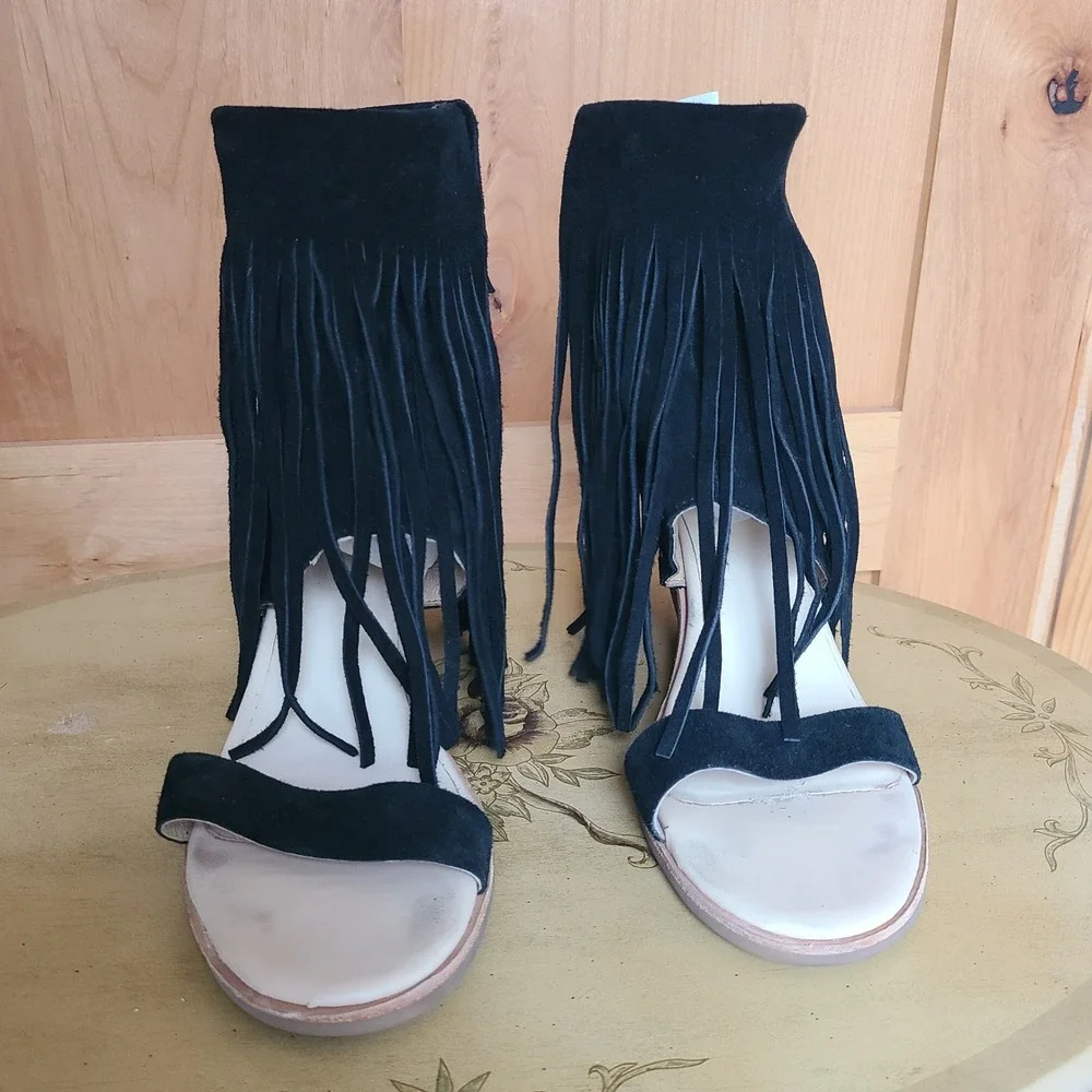 Koolaburra UGG Piaz II US‎ 11 Black Suede Fringe Heel Sandals Boho Festival